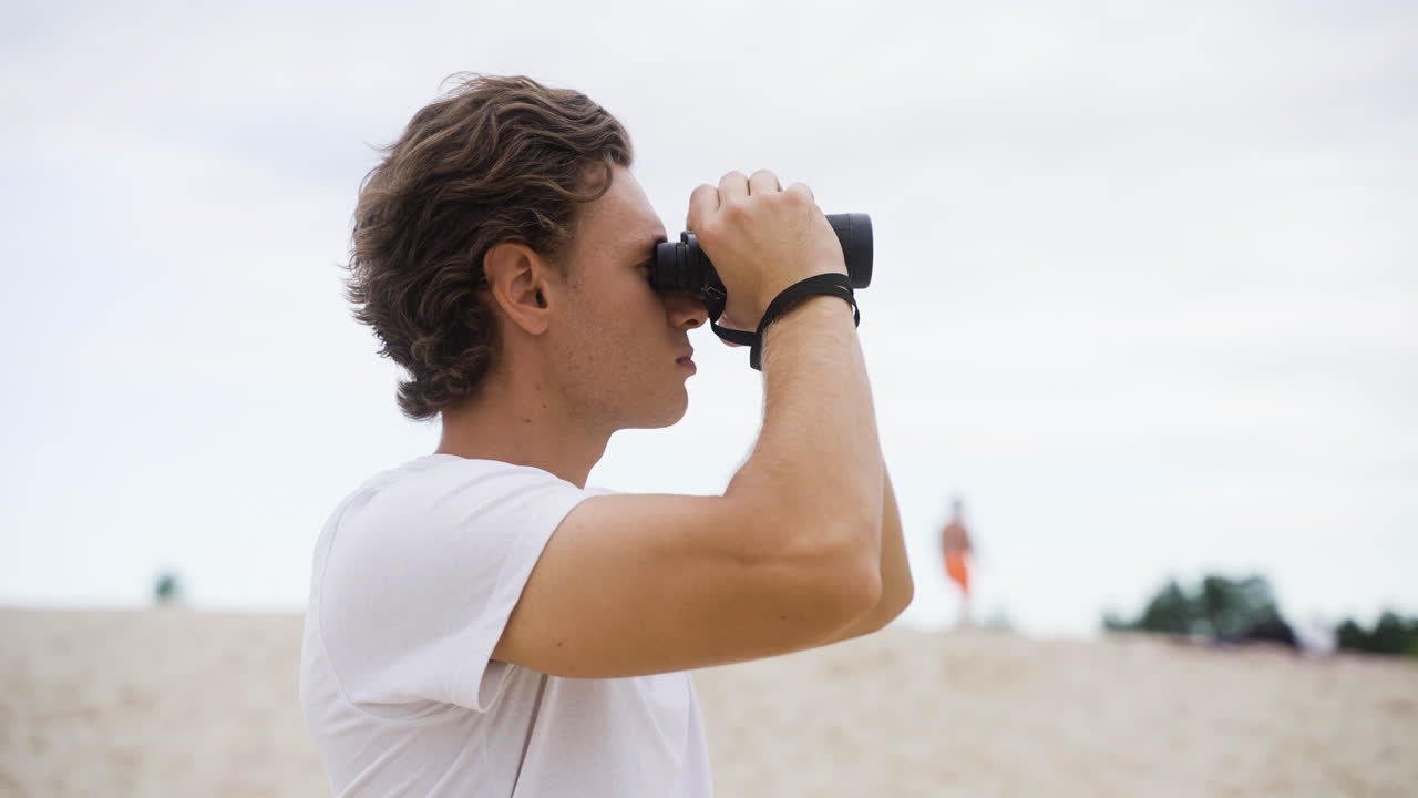 V Deo Gratis Salvavidas Masculino En La Playa