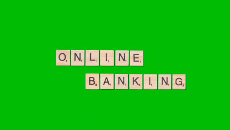 Stop-Motion-Geschäftskonzept-Overhead-Buchstabenfliesen-Aus-Holz,-Die-Wörter-Bilden-Online-Banking-Auf-Grünem-Bildschirm-1
