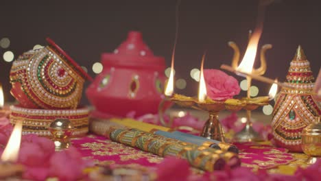 Beleuchtung-5-Diya-Joht-Mit-Doof,-Navratri-Pooja-Szene