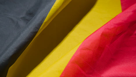Nahaufnahme-Studioaufnahme-Des-Füllenden-Rahmens-Der-Deutschen-Flagge