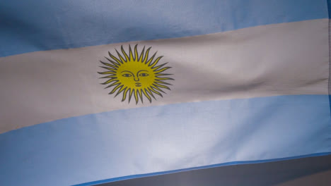 Primer-Plano-De-Estudio-De-La-Bandera-Argentina-Que-Enarbola-El-Marco-De-Relleno