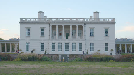 Exterior-Of-Old-Royal-Naval-College-In-Greenwich-Park-London-UK-2