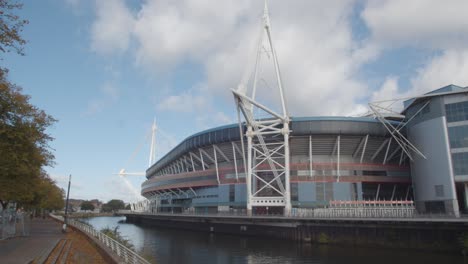 Exterior-Del-Estadio-Deportivo-Del-Principado-En-Cardiff-Gales-2