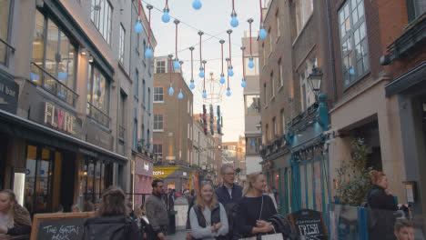 Shops-And-Restaurants-Decorated-For-Christmas-On-London-UK-Ganton-Street-2