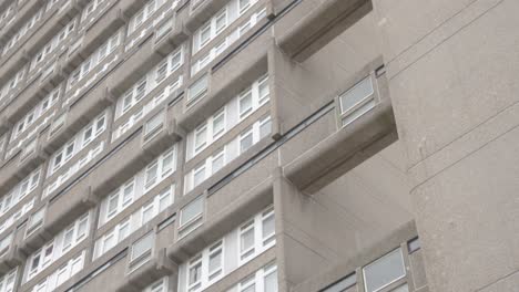 Close-Up-Of-Inner-City-High-Rise-Tower-Block-In-London-UK-4