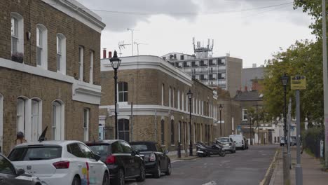 Exterior-Of-Contrasting-Housing-Types-In-London-Tower-Hamlets-UK-4