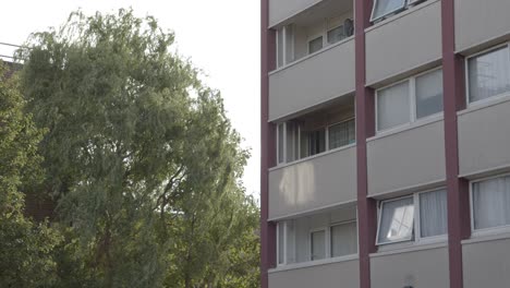 Inner-City-Housing-Development-In-Tower-Hamlets-London-UK-1