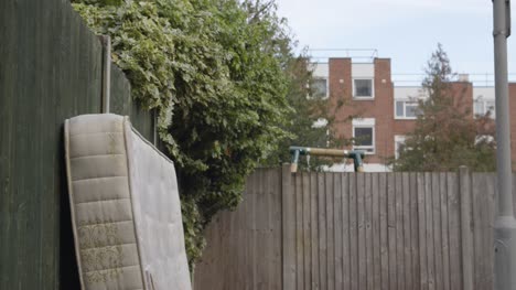 Inner-City-Housing-Development-In-Tower-Hamlets-London-UK-With-Discarded-Mattress-2