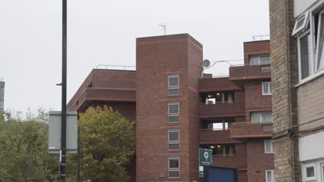 Inner-City-Housing-Development-In-Tower-Hamlets-London-UK-30