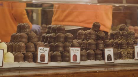 Close-Up-Of-Stall-Selling-Confectionery-At-Frankfurt-Christmas-Market-In-Birmingham-UK-At-Night-3