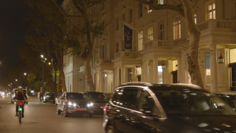 Hotels-and-Luxury-Housing-In-Belgravia-London-Busy-With-Traffic-At-Night-2
