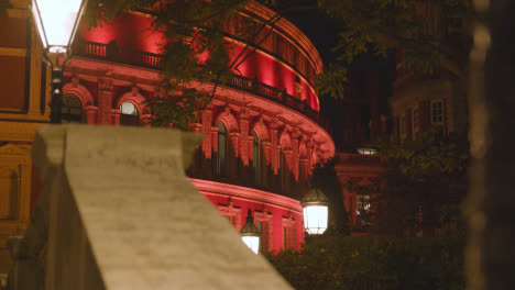 Exterior-Del-Royal-Albert-Hall-En-Londres-Reino-Unido-Iluminado-Por-La-Noche-11