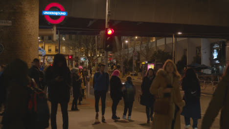 Entrance-To-London-Bridge-Underground-Tube-Station-UK-Busy-With-People-At-Night