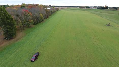 Farm-Field_drone_with-Lkw