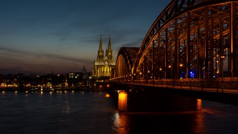 Timelapse-Of-Cologne,-Germany,-Europe---Zeitraffer-Von-Köln,-Deutschland-2