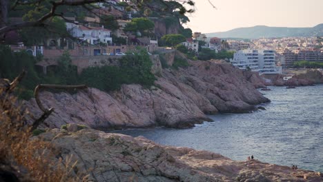 Ciudad-Dentro-Del-Mar-Hermosa-Toma