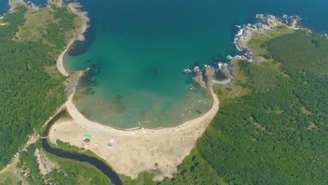 Hermosa-Bahía-En-El-Mar-Negro-Bulgaria--playa-Silistar