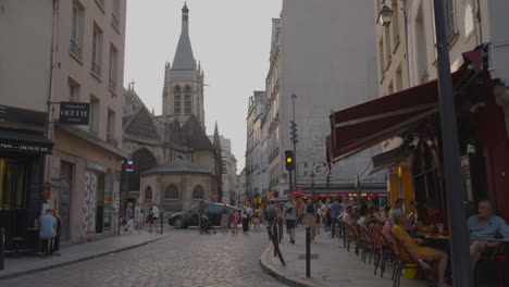 Shops-Cafes-And-Restaurants-In-Area-Around-Eglise-Saint-Severin-In-Paris-France-4