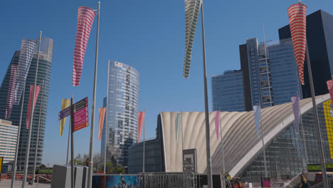 Wolkenkratzer-Im-Geschäftsviertel-La-Défense-Von-Paris,-Frankreich-6