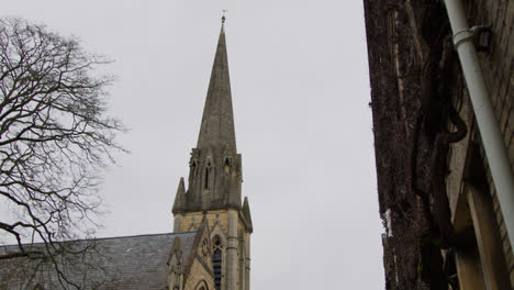 Exterior-Of-Wesley-Memorial-Methodist-Church-In-City-Centre-Of-Oxford-1