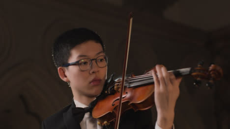 Male-Violinist-During-Performance