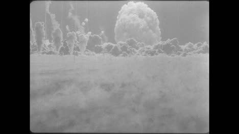 Archivclip-Der-Atombombenexplosion-04