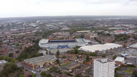 Drohnenschuss-Vorbei-Am-St-Andrew&#39;s-Football-Stadium