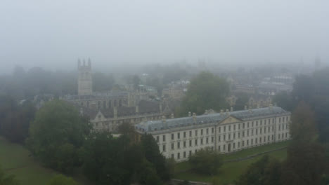 Drone-Shot-Orbiting-Buildings-In-Misty-Oxford-05