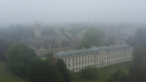 Drone-Shot-Orbiting-Buildings-In-Misty-Oxford-06