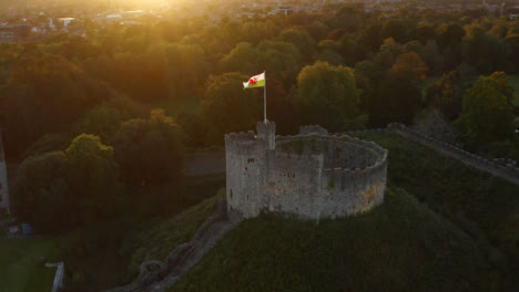 Drone-Shot-Orbiting-Cardiff-Castle-01