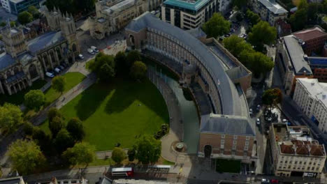 Drohnenschuss-Nähert-Sich-Dem-Stadtratsgebäude-Von-Bristol-In-Bristol-Kurzversion-2-Von-2