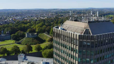 Drohnenschuss-Steigt-Auf-Den-Capital-Tower