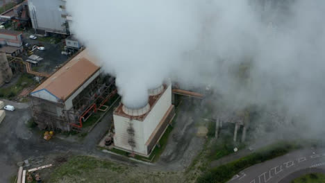 Drohnenschuss-Umlaufende-Port-Talbot-Stahlwerk-Schornsteine-Lange-Version