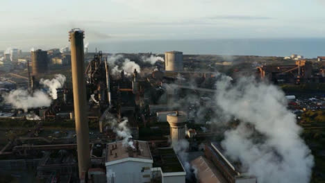 Drone-Shot-En-órbita-De-La-Planta-De-Fabricación-De-Acero-En-Port-Talbot-03