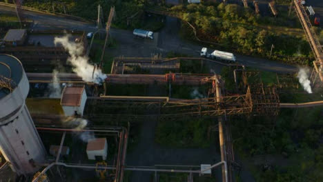 Disparo-De-Drone-Volando-Sobre-Una-Planta-De-Fabricación-De-Acero-En-Port-Talbot-Versión-Corta-2-De-2