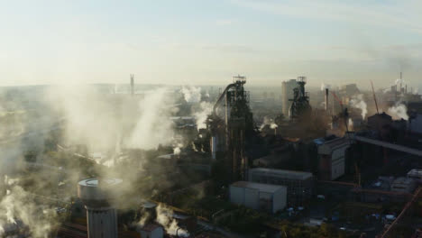 Drone-Shot-En-órbita-De-La-Planta-De-Fabricación-De-Acero-En-Port-Talbot-13