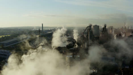 Drone-Shot-En-órbita-De-La-Planta-De-Fabricación-De-Acero-En-Port-Talbot-14