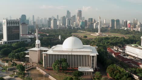 Drone-Shot-of-the-Istiqlal-Mosque