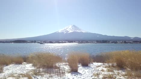 Fuji-Vulkan-im-schönen-Winter-Japan