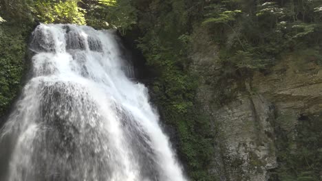 Waterfall-of-Bansyo-in-Summer,-Matsumoto,-Nagano,-Japan