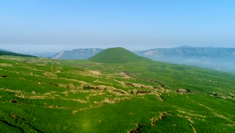 paisaje-de-la-zona-de-Aso-en-Japón