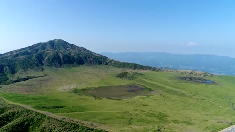 paisaje-de-la-zona-de-Aso-en-Japón