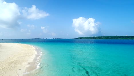 el-hermoso-paisaje-marino-en-Okinawa-en-Japón