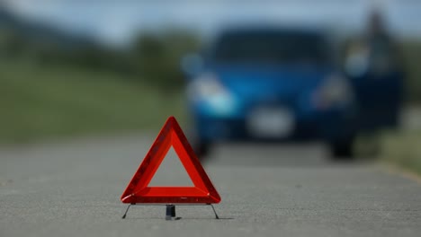 Probleme-beim-Unfall-weiblichen-Autofahrer-sorgen