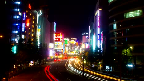 Nacht-Zeitraffer-4K-bei-Shinjuku-Yasukuni-Ave-breite-erschossen