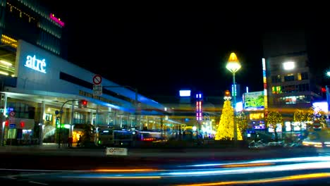 Nacht-hyper-Zeitraffer-4K-in-Kichijouji-tiefen-Schwerpunkt