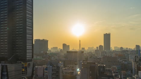 Skyline-von-Tokyo-am-Morgen-Shinjuku-Bereich