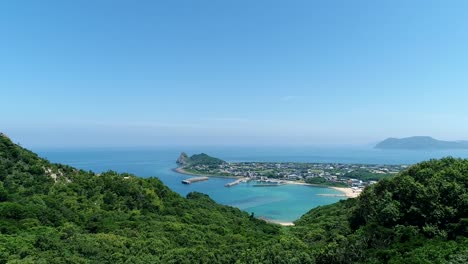 Landschaft-der-Itoshima-Stadt-in-Japan