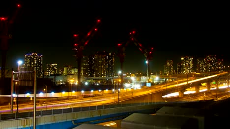 Lapso-de-la-noche-4K-en-Ariake-ancho-tiro-obturador-lento-zoom