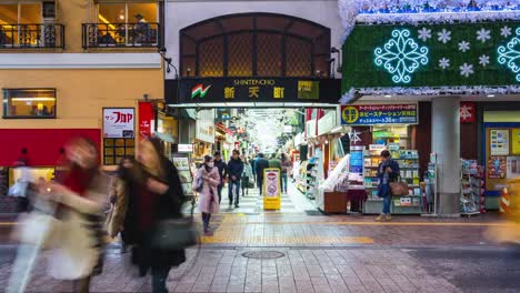 Vídeo-timelapse-de-Tenjin-en-Hakata,-lapso-de-tiempo-de-Fukuoka,-Japón,-4K